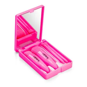 MINARA Makeup Brush Applicator Set of 5 with Mirror & Pouch at ₹58 | Flipkart Deal MINARA Makeup Brush Applicator Set of 5 with Mirror & Pouch at ₹58 | Flipkart Deal