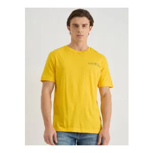 Up to 60% Off GANT Clothing Up to 60% Off GANT Clothing