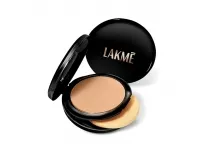 Lakme Absolute White Wet & Dry Compact Powder Golden Medium 03 SPF 17 – Rs 369 Lakme Absolute White Wet & Dry Compact Powder Golden Medium 03 SPF 17 – Rs 369