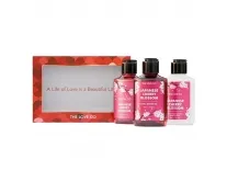 THE LOVE CO. Japanese Cherry Blossom Gift Set – Rs. 136 THE LOVE CO. Japanese Cherry Blossom Gift Set – Rs. 136