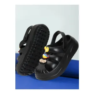 Kook N Keech Women Croslite Flip Flops Clogs at ₹295 | Myntra Deal Kook N Keech Women Croslite Flip Flops Clogs at ₹295 | Myntra Deal