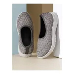 Branded Womens Sports Shoes at ₹271 | Myntra Deal Branded Womens Sports Shoes at ₹271 | Myntra Deal