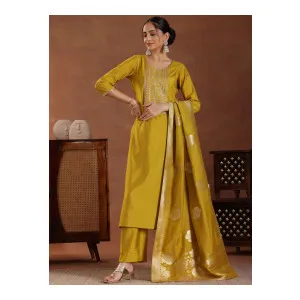 Gives Shiny at ₹699 | Myntra Deal Gives Shiny at ₹699 | Myntra Deal
