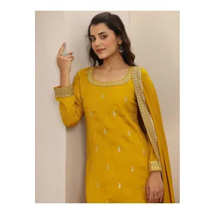 Libas Women Clothing at ₹1449 | Myntra Deal Libas Women Clothing at ₹1449 | Myntra Deal