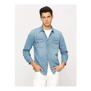 Pepe Jeans Men Solid Casual Light Blue Shirt at ₹599 | Flipkart Deal Pepe Jeans Men Solid Casual Light Blue Shirt at ₹599 | Flipkart Deal