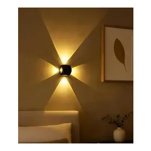FILLISKA LED Wall Light 4 Way Splitter Warm White IP-65 FILLISKA LED Wall Light 4 Way Splitter Warm White IP-65